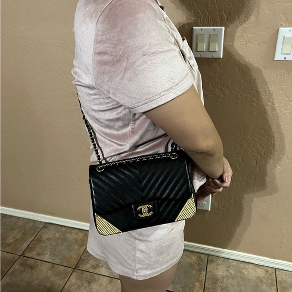 Extra photos for @lindseyr38 - Picture 7 of 9